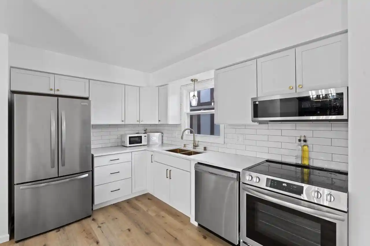Listing Photo 37 - Condo for sale in 5325 Somerset Ln S located at 5325 Somerset Ln S, Milwaukee, WI 53221 - Unit 5325 Somerset Ln S