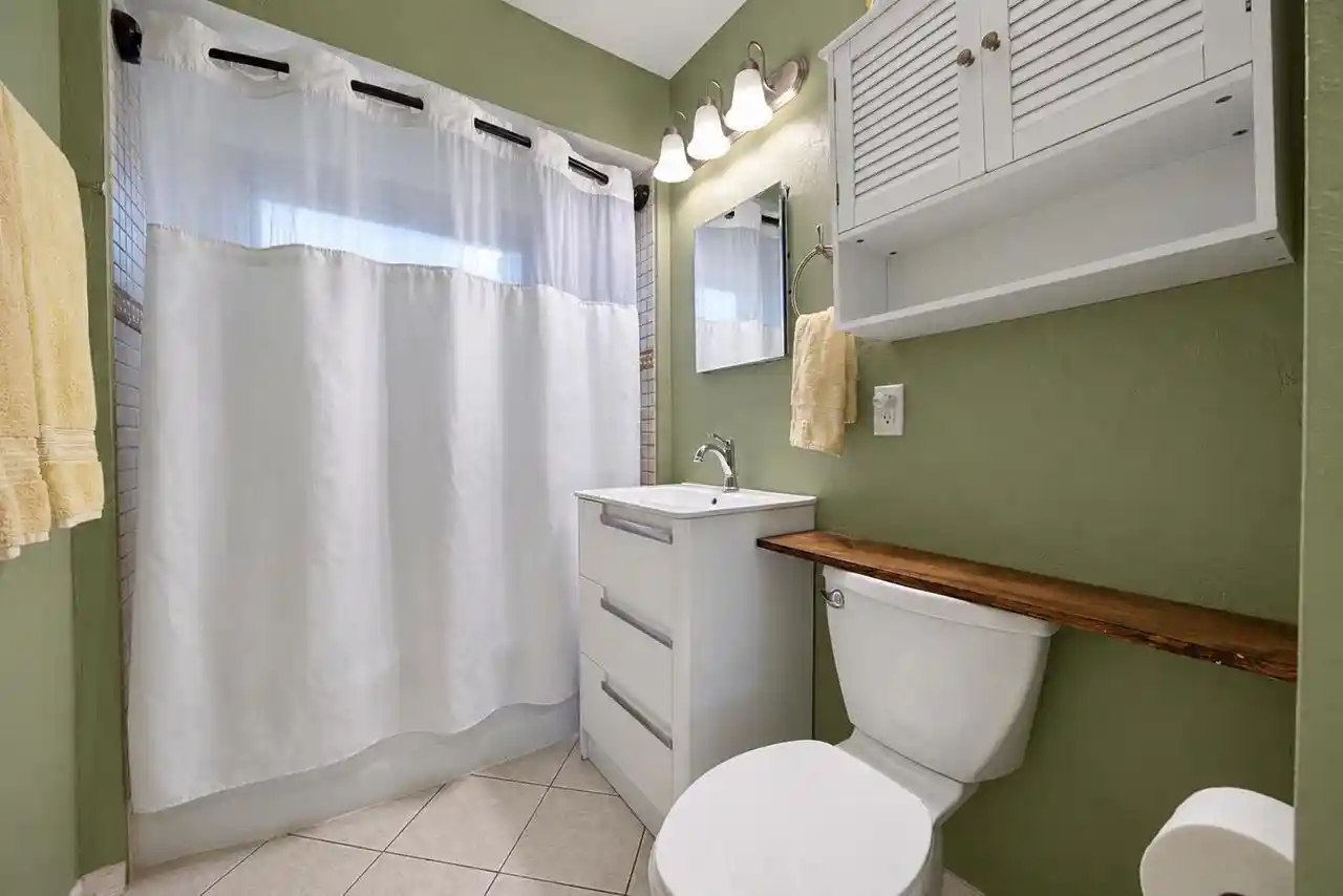 Photo 2 of Single family home for sale at 1817 Gross Ave, Green Bay, WI 54304 | MLS# 50334057 | Listing updated on 2026-10-09