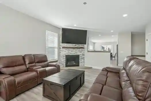 Photo 3 of Single family home for sale at 9120 Prairie Xing Dr, Caledonia, WI 53126 | MLS# 1984165 | Listing updated on 2026-10-09