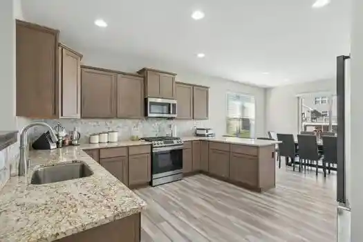 Photo 4 of Single family home for sale at 9120 Prairie Xing Dr, Caledonia, WI 53126 | MLS# 1984165 | Listing updated on 2026-10-09