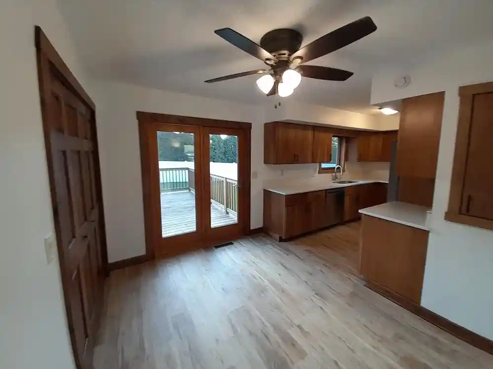 Photo 4 of Single family home for sale at 1450 Country Clb Ct, Platteville, WI 53818 | MLS# 2034364 | Listing updated on 2026-10-13