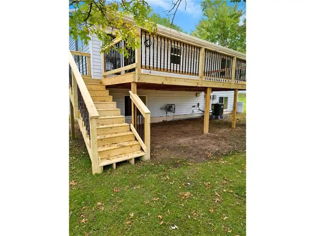 Photo 2 of Sale Pending at 919 Lincoln Ave, Amery, WI 54001 | MLS# 7157827 | Listing updated on 2026-10-19