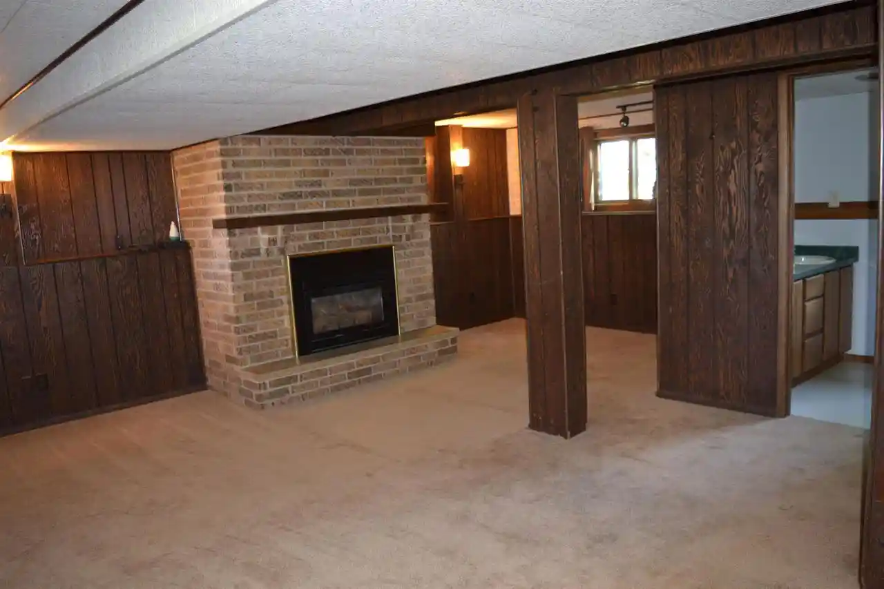 Photo 4 of Single family home for sale at 738 Mcarthur St, Fond Du Lac, WI 54935 | MLS# 50334063 | Listing updated on 2026-10-09
