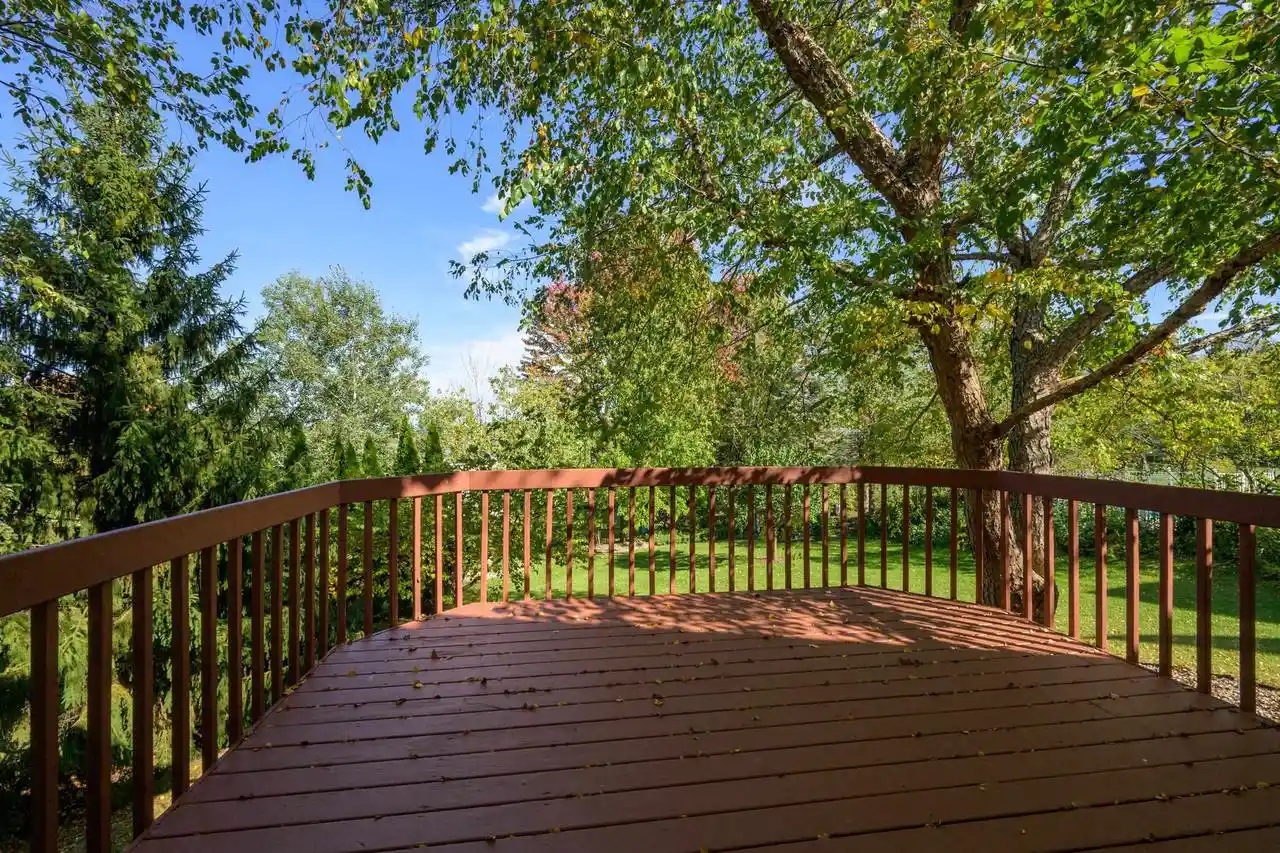Photo 1 of Single family home for sale at 992 Autumn Woods Ln, Oregon, WI 53575 | MLS# 2034367 | Listing updated on 2026-10-13