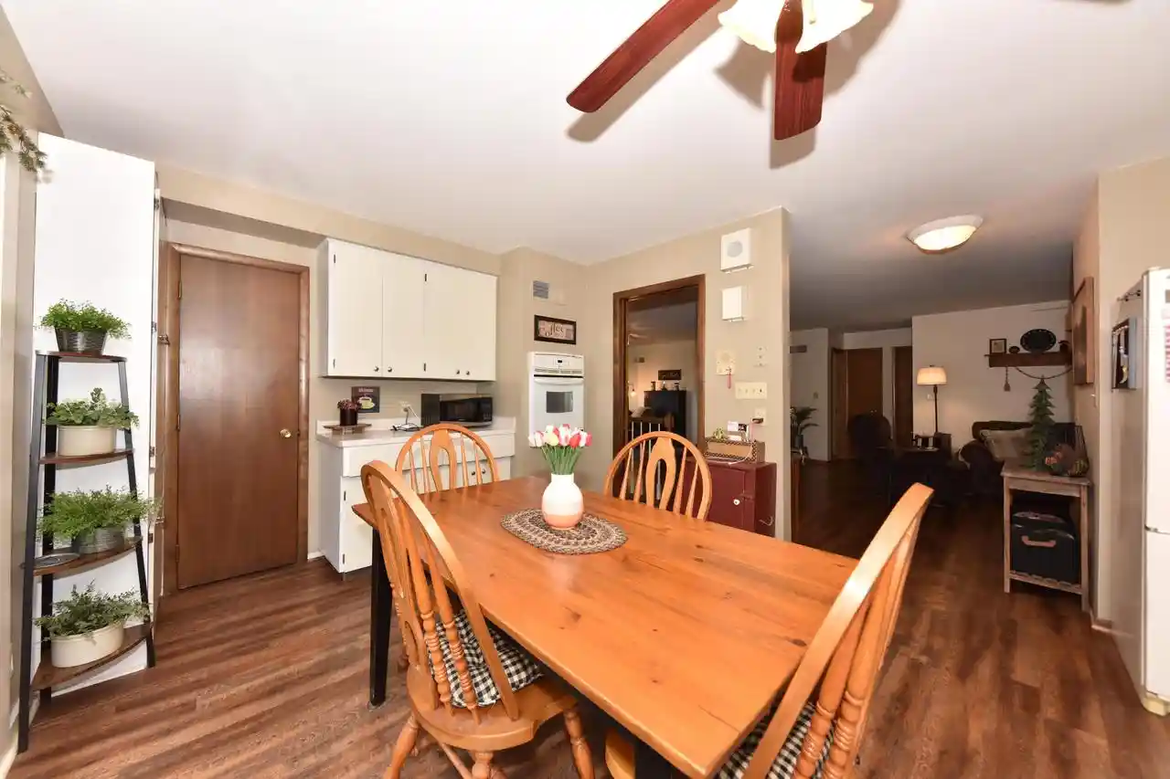 Photo 3 of Single family home for sale at 10 Brian Ct, Watertown, WI 53094 | MLS# 1984169 | Listing updated on 2026-10-09