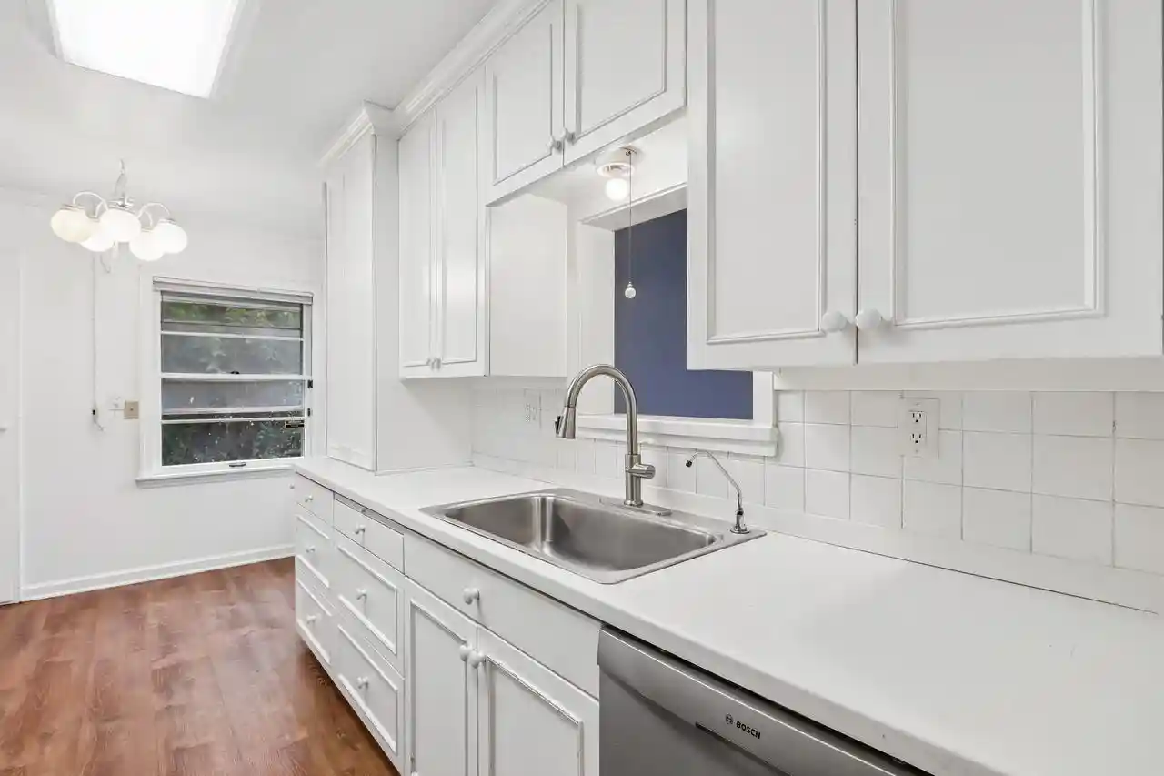 Photo 4 of Single family home for sale at 4315 N Wildwood Ave, Milwaukee, WI 53211 | MLS# 1984170 | Listing updated on 2026-10-09