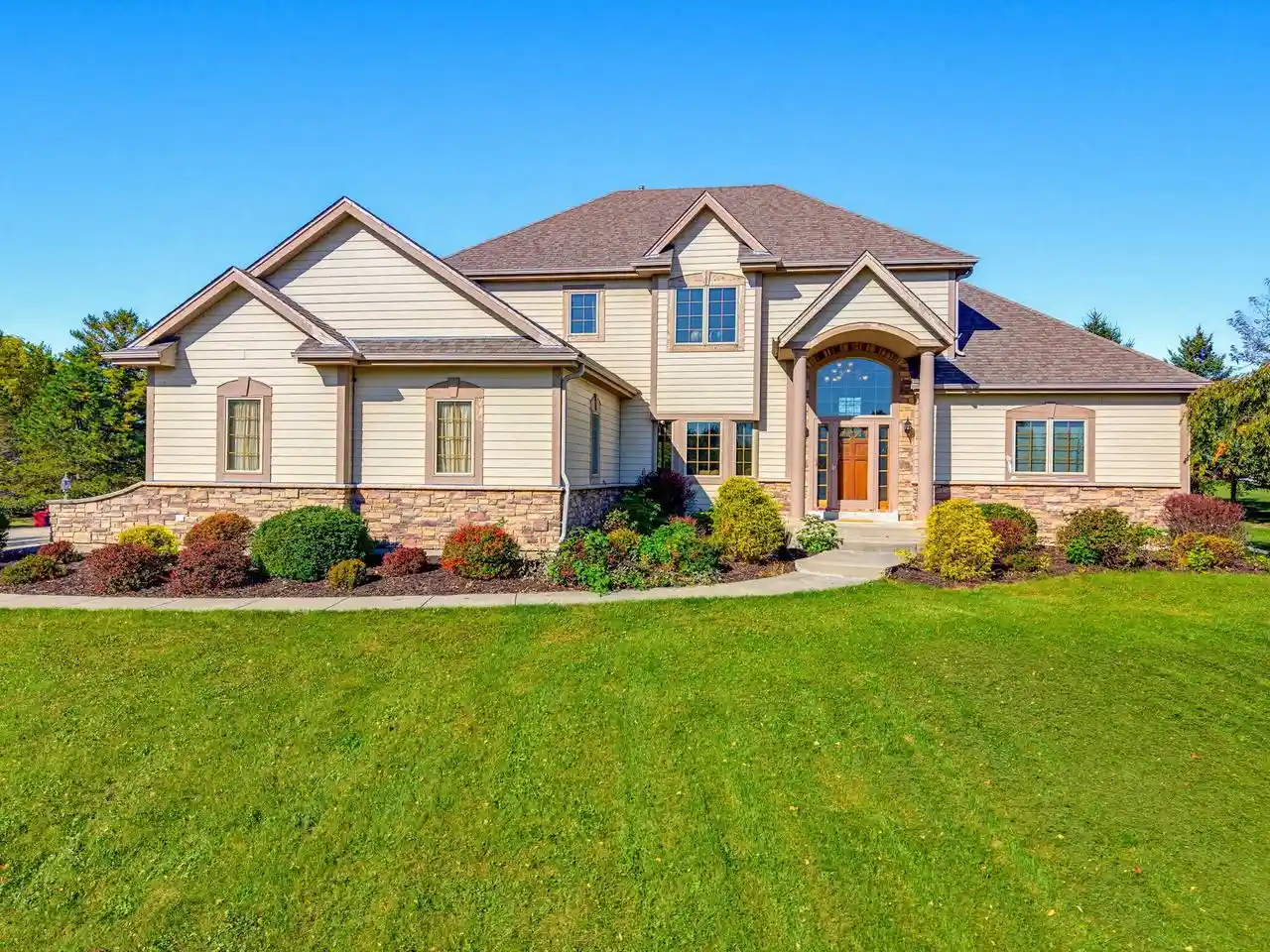 Single family home for sale at 527 Winchester Pass, Colgate, WI 53017 | MLS# 1984179
