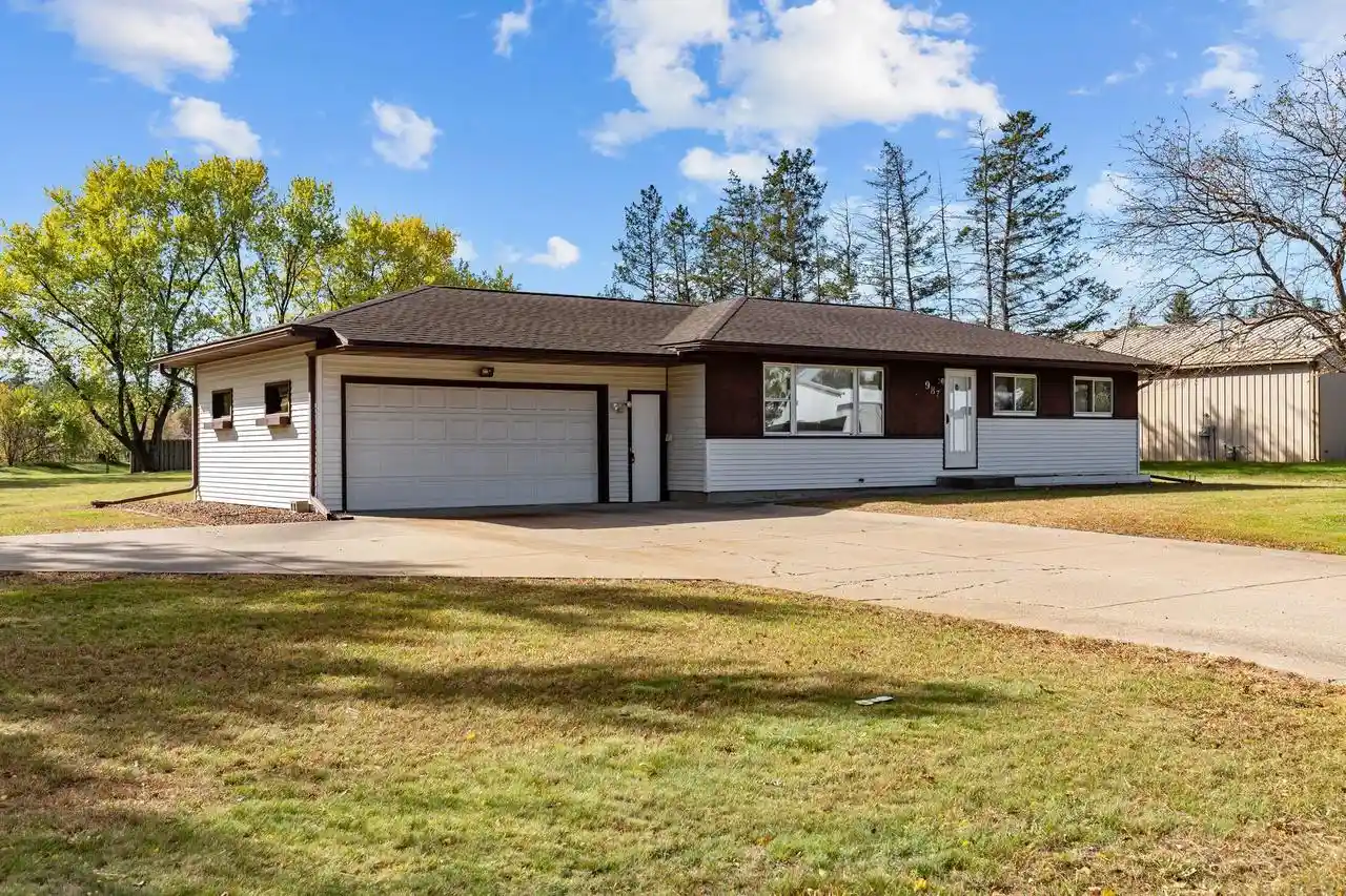 Single family home for sale at 987 Okeefe Dr,WI 54455 | MLS# 50334065