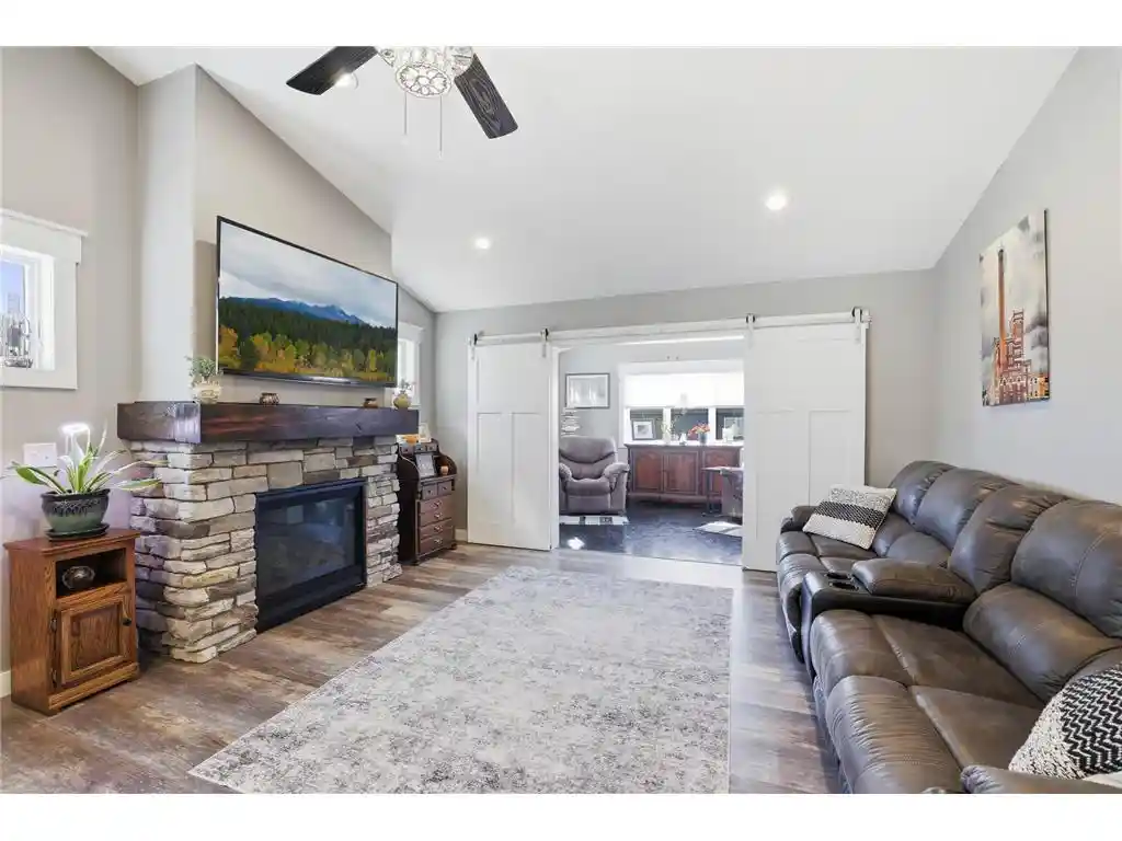 Photo 4 of Single family home for sale at 3501 Cambridge Pl, River Falls, WI 54022 | MLS# 7157702 | Listing updated on 2026-10-09