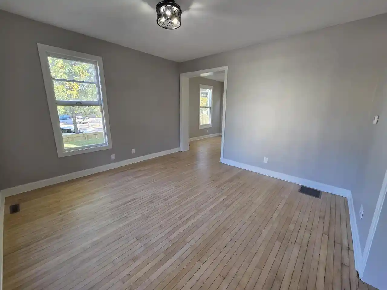 Photo 4 of Single family home for sale at 107 W Brown St, Milwaukee, WI 53212 | MLS# 1984191 | Listing updated on 2026-10-09