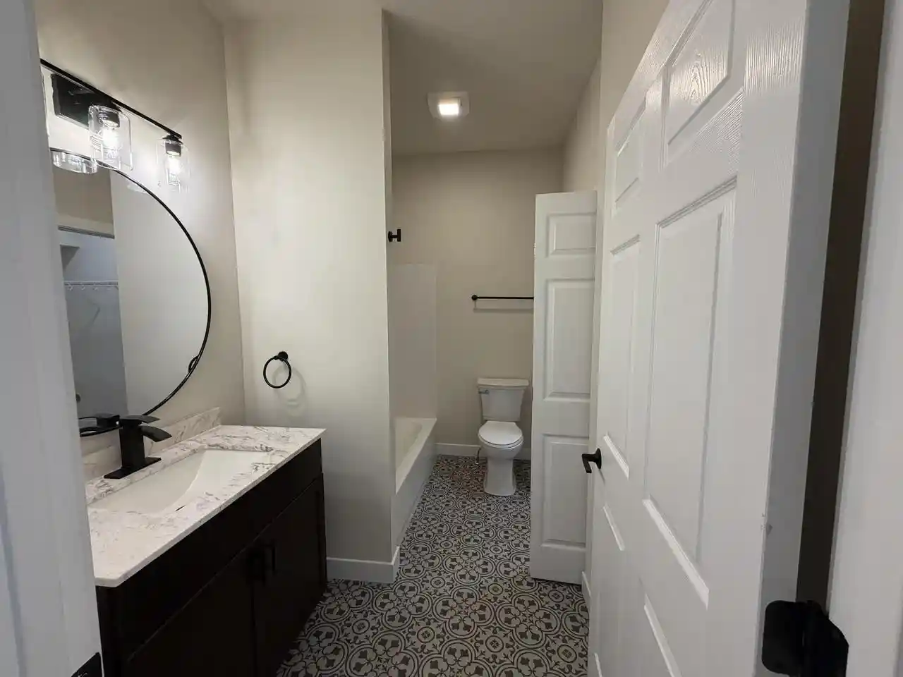 Photo 3 of Multi family home for sale at 2360 N Dr William Finlayson St #2362, Milwaukee, WI 53212 | MLS# 1984203 | Listing updated on 2026-10-09