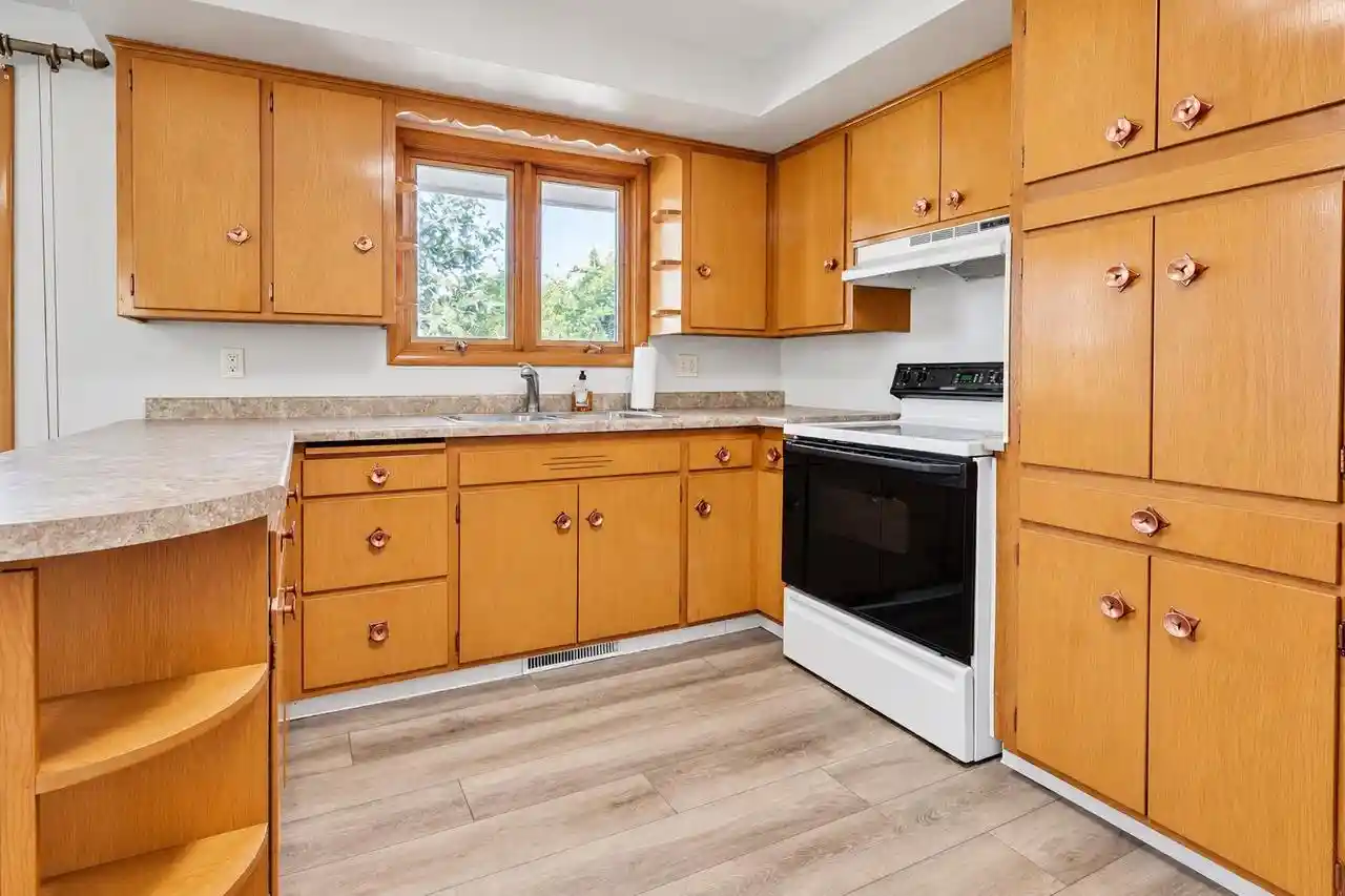 Photo 3 of Single family home for sale at 2515 41st Street, Two Rivers, WI 54241 | MLS# 50334087 | Listing updated on 2026-10-09