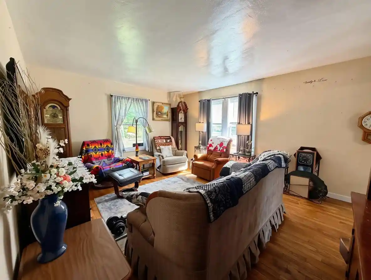 Photo 2 of Single family home for sale at W6178 Lake Dr, Shawano, WI 54166 | MLS# 50334089 | Listing updated on 2026-10-10