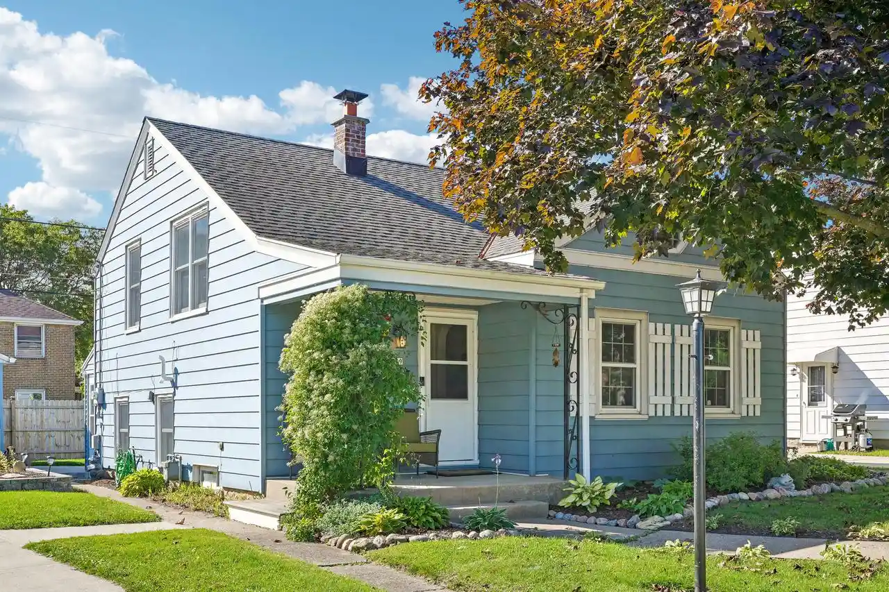 Single family home for sale at 329 E Gauer Cir, Milwaukee, WI 53207 | MLS# 1984212