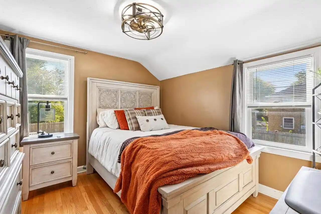 Photo 19 of Single family home for sale at 329 E Gauer Cir, Milwaukee, WI 53207 | MLS# 1984212 | Listing updated on 2026-10-19