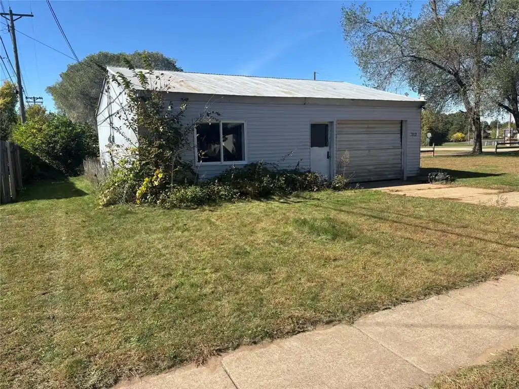 Photo 1 of Land for sale at 212 9th Street, Altoona, WI 54720 | MLS# 1605827 | Listing updated on 2026-10-09