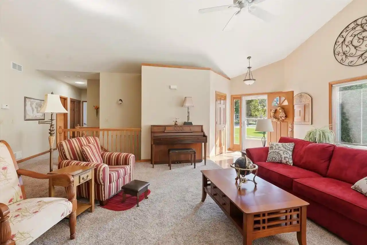 Photo 3 of Condo for sale at N7789 Maple Ridge Rd, Oconomowoc, WI 53066 | MLS# 1984218 | Listing updated on 2026-10-09
