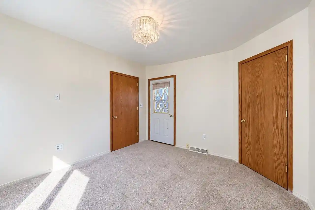 Photo 3 of Single family home for sale at 316 Beardsley St, Kewaunee, WI 54216 | MLS# 50334091 | Listing updated on 2026-10-12