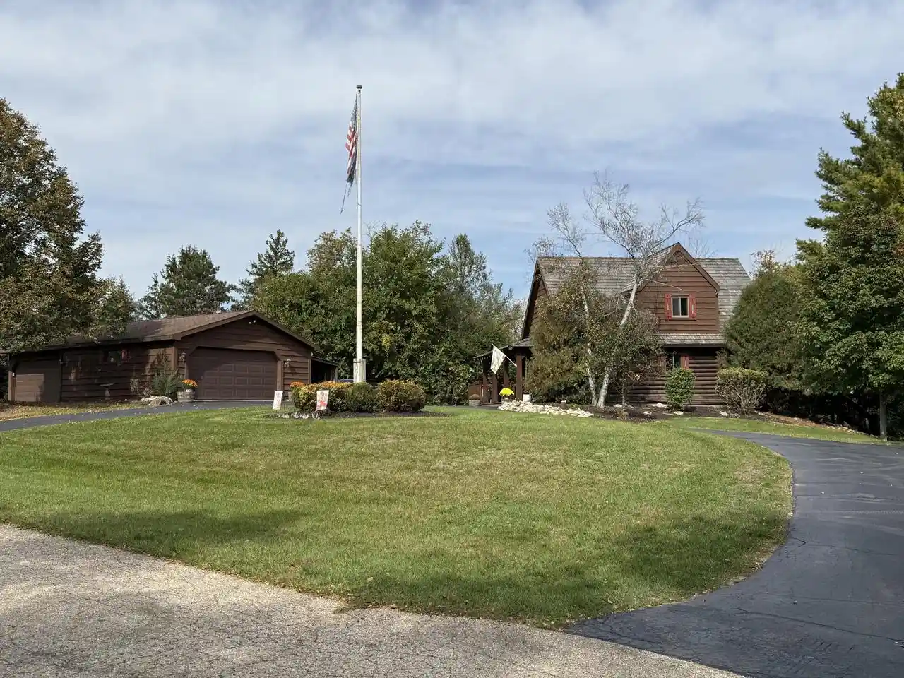Photo 1 of Single family home for sale at 30526 101st Street, Burlington, WI 53105 | MLS# 1984241 | Listing updated on 2026-10-09