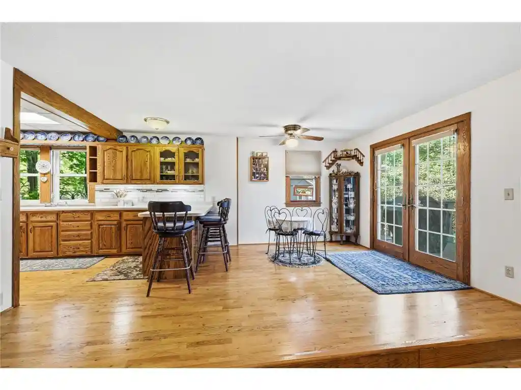 Photo 3 of Single family home for sale at 533 E Maple St, River Falls, WI 54022 | MLS# 7158031 | Listing updated on 2026-10-10