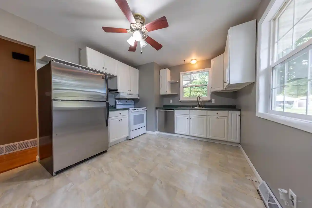 Photo 4 of Single family home for sale at 2131 S Pine St, Janesville, WI 53546 | MLS# 2034405 | Listing updated on 2026-10-09