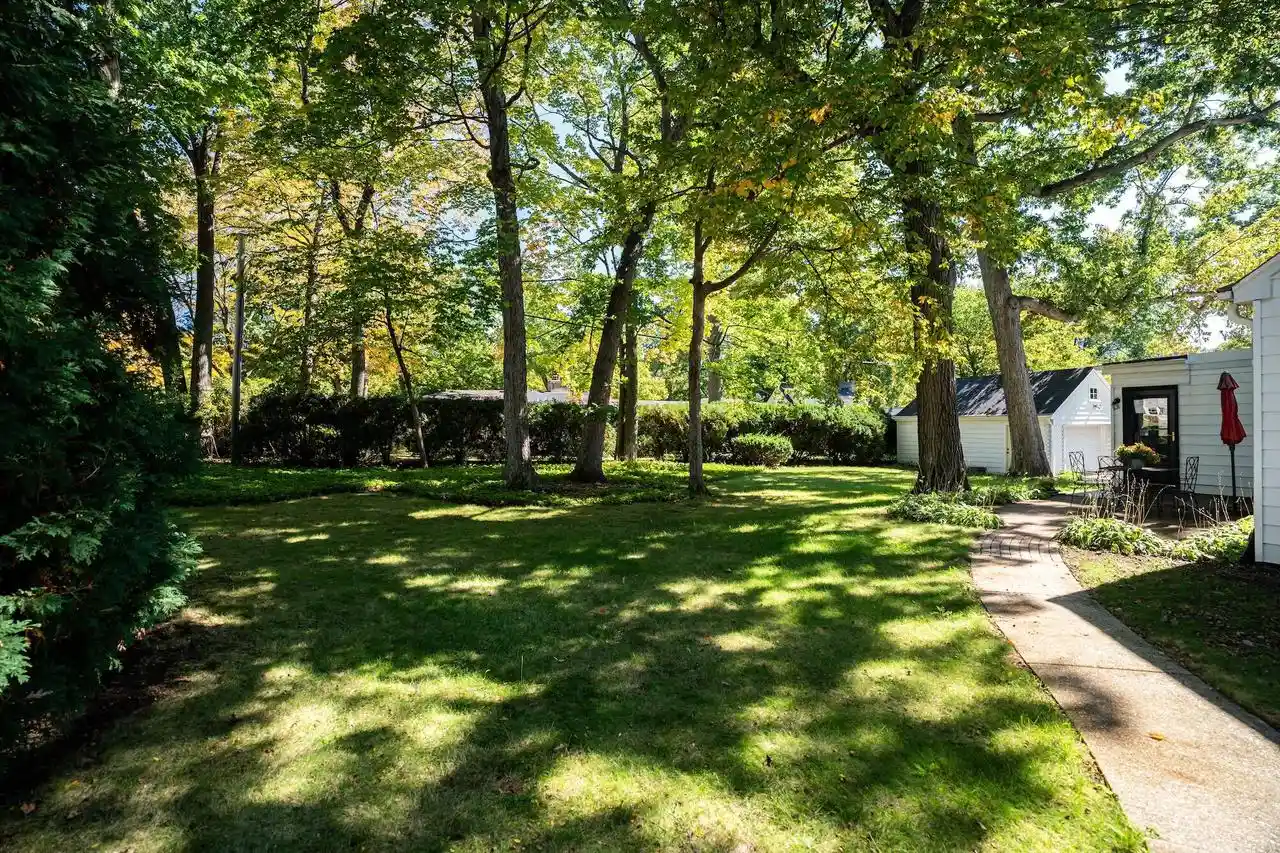 Photo 3 of Single family home for sale at 1672 N 124th Street, Milwaukee, WI 53226 | MLS# 1984243 | Listing updated on 2026-10-29