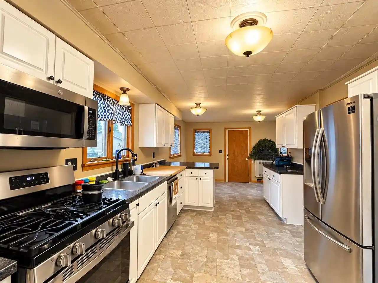 Photo 4 of Single family home for sale at 1940 18th Street, Hazel Green, WI 53811 | MLS# 2034403 | Listing updated on 2026-10-09