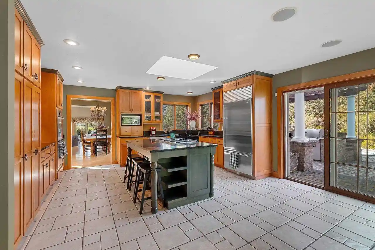 Photo 4 of Single family home for sale at 5653 County Rd K, New Franken, WI 54229 | MLS# 50334085 | Listing updated on 2026-10-09