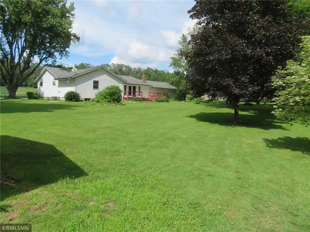 Photo 4 of Single family home for sale at W7515 US Hwy 10, Ellsworth, WI 54011 | MLS# 7158138 | Listing updated on 2026-10-10
