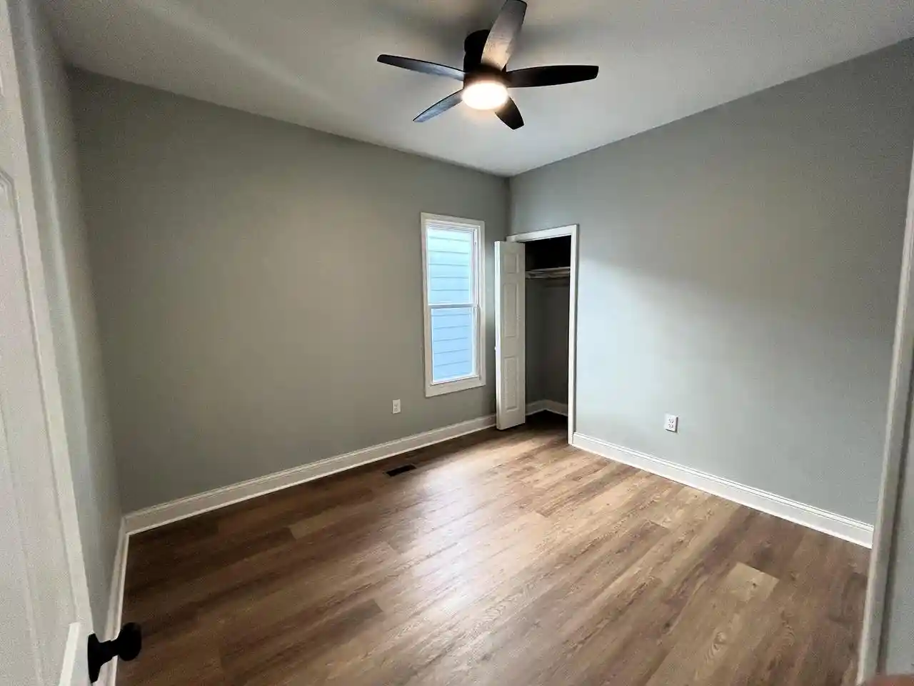 Photo 2 of Single family home for sale at 3018 N Dr Lester Carter, Milwaukee, WI 53206 | MLS# 1984247 | Listing updated on 2026-10-09