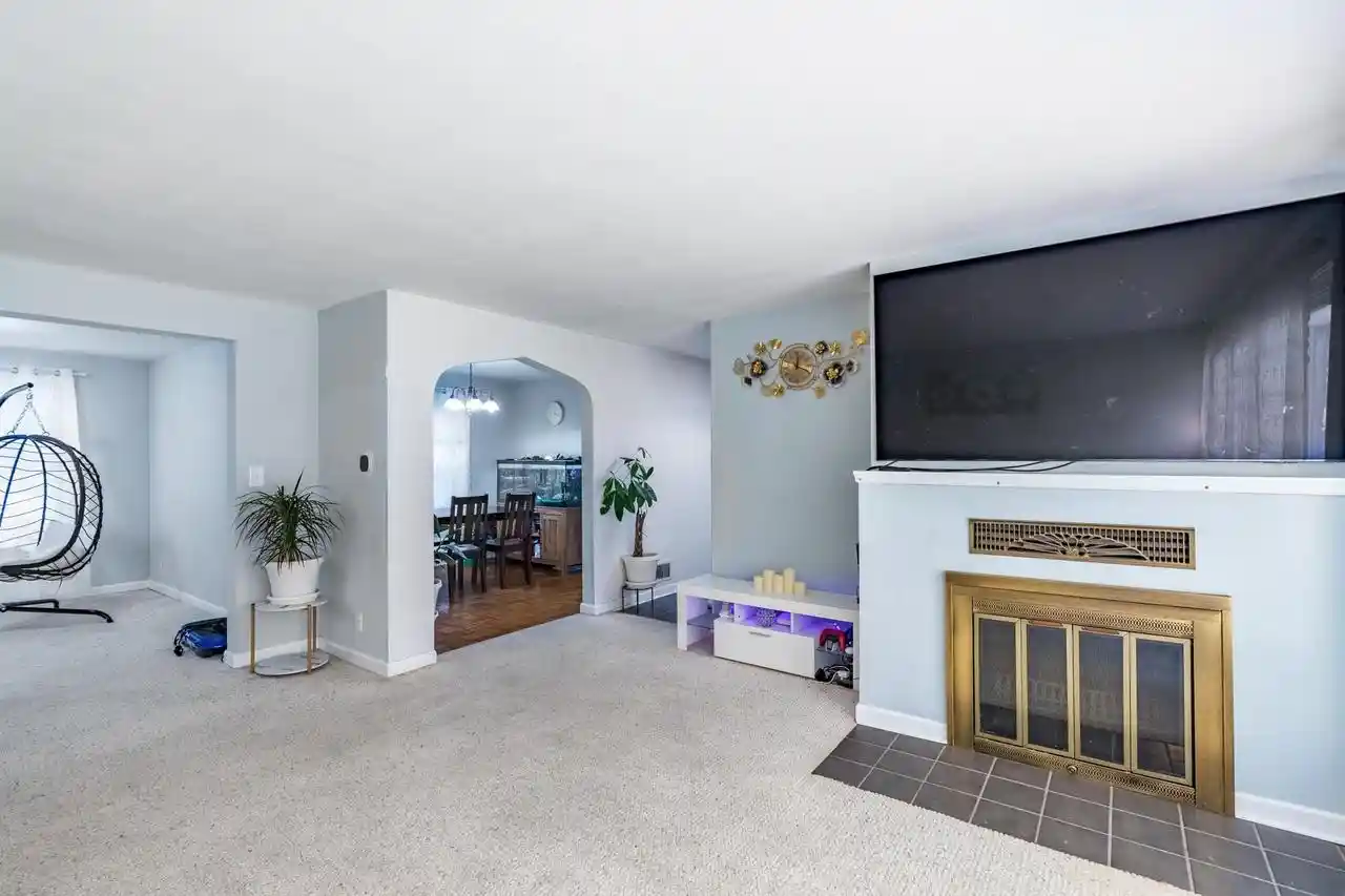 Photo 4 of Single family home for sale at 3215 N 10th Street, Wausau, WI 54403 | MLS# 22605074 | Listing updated on 2026-10-09