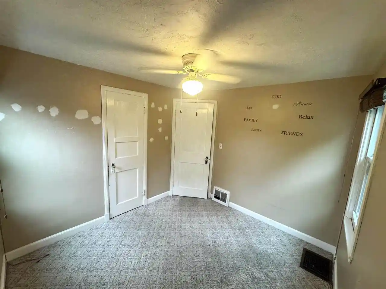 Photo 2 of Single family home for sale at 142 Pine St, Brillion, WI 54110 | MLS# 50334098 | Listing updated on 2026-10-21