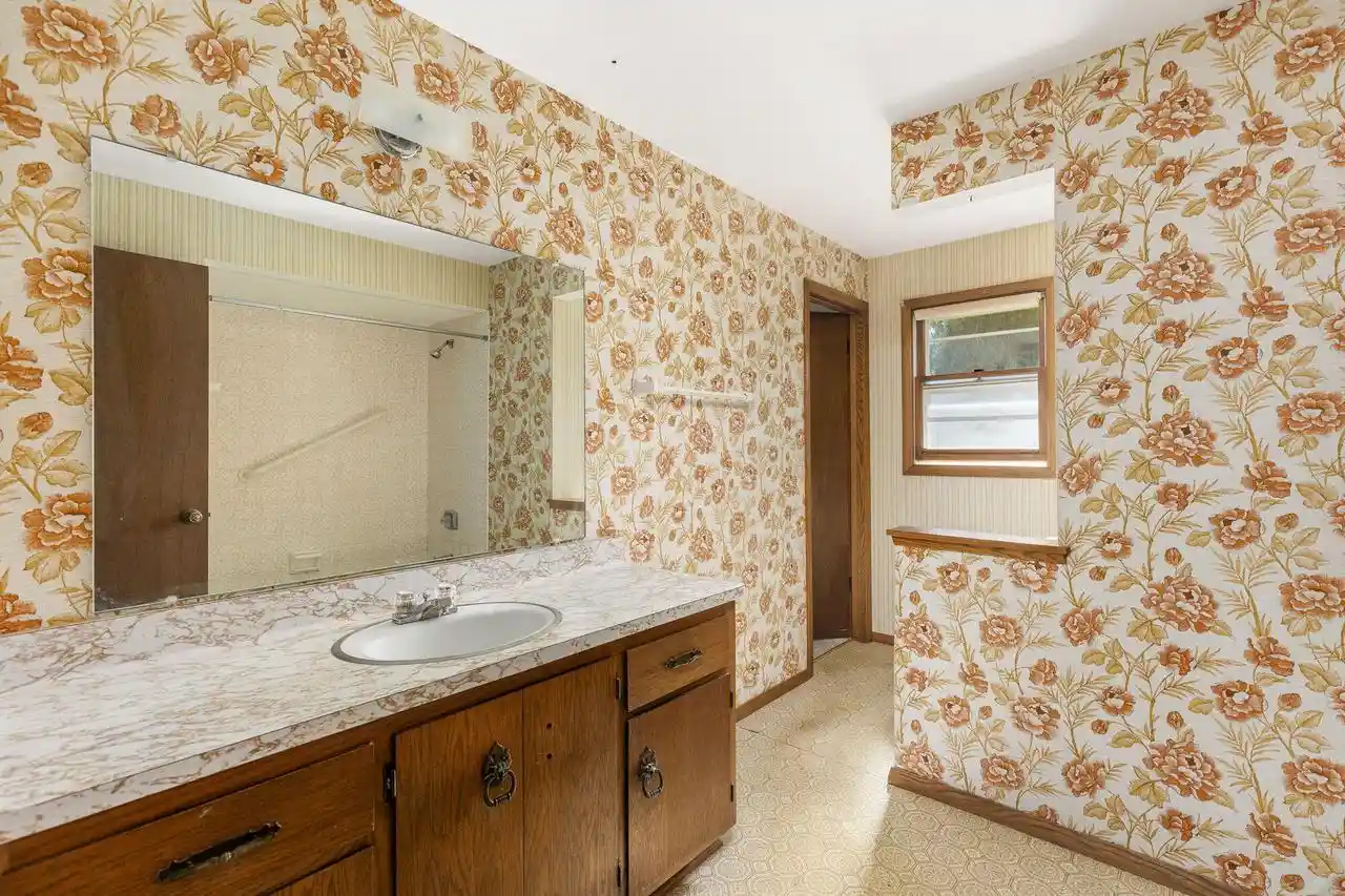 Photo 2 of Single family home for sale at 7143 Horizon Dr, Greendale, WI 53129 | MLS# 1984258 | Listing updated on 2026-10-10