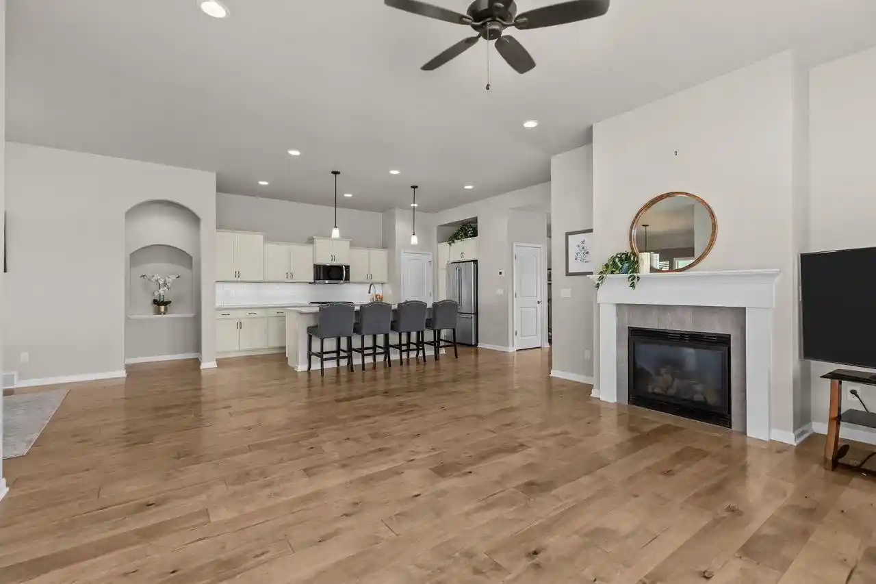 Photo 2 of Single family home for sale at 5575 N Osprey Dr, Appleton, WI 54913 | MLS# 50334102 | Listing updated on 2026-10-09