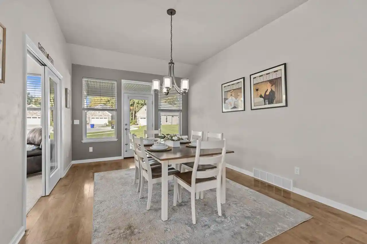 Photo 3 of Single family home for sale at 5575 N Osprey Dr, Appleton, WI 54913 | MLS# 50334102 | Listing updated on 2026-10-09
