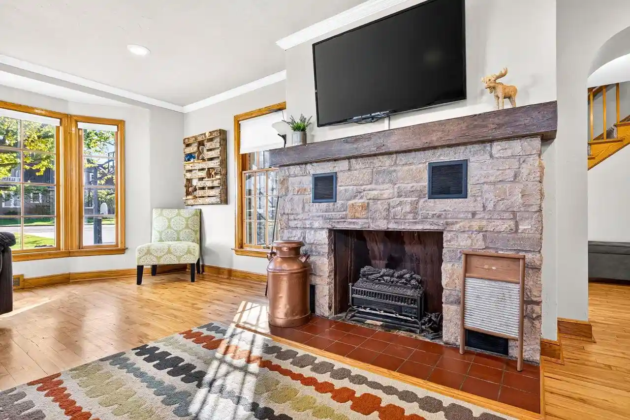 Photo 2 of Single family home for sale at 471 Holland Ct, Kaukauna, WI 54130 | MLS# 50334105 | Listing updated on 2026-10-09