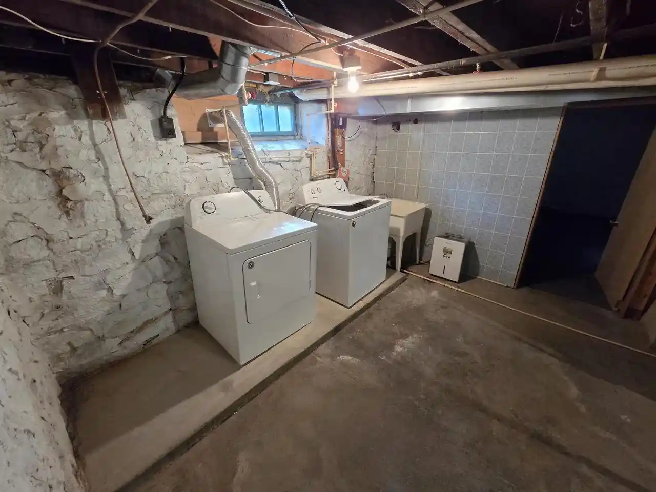 Photo 3 of Single family home for sale at 403 Horne St, Redgranite, WI 54970 | MLS# 50334113 | Listing updated on 2026-10-09