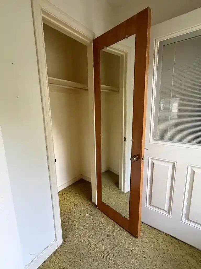 Photo 3 of Single family home for sale at 1036 S Roosevelt St, Green Bay, WI 54301 | MLS# 50334115 | Listing updated on 2026-10-09