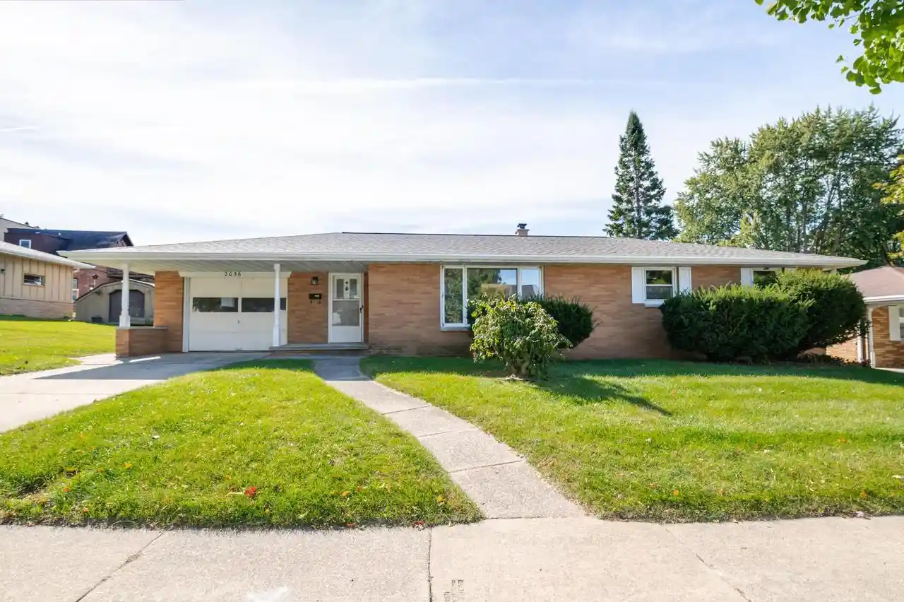 Photo 1 of Single family home for sale at 2056 Zeise Ave, Green Bay, WI 54302 | MLS# 50334116 | Listing updated on 2026-10-09