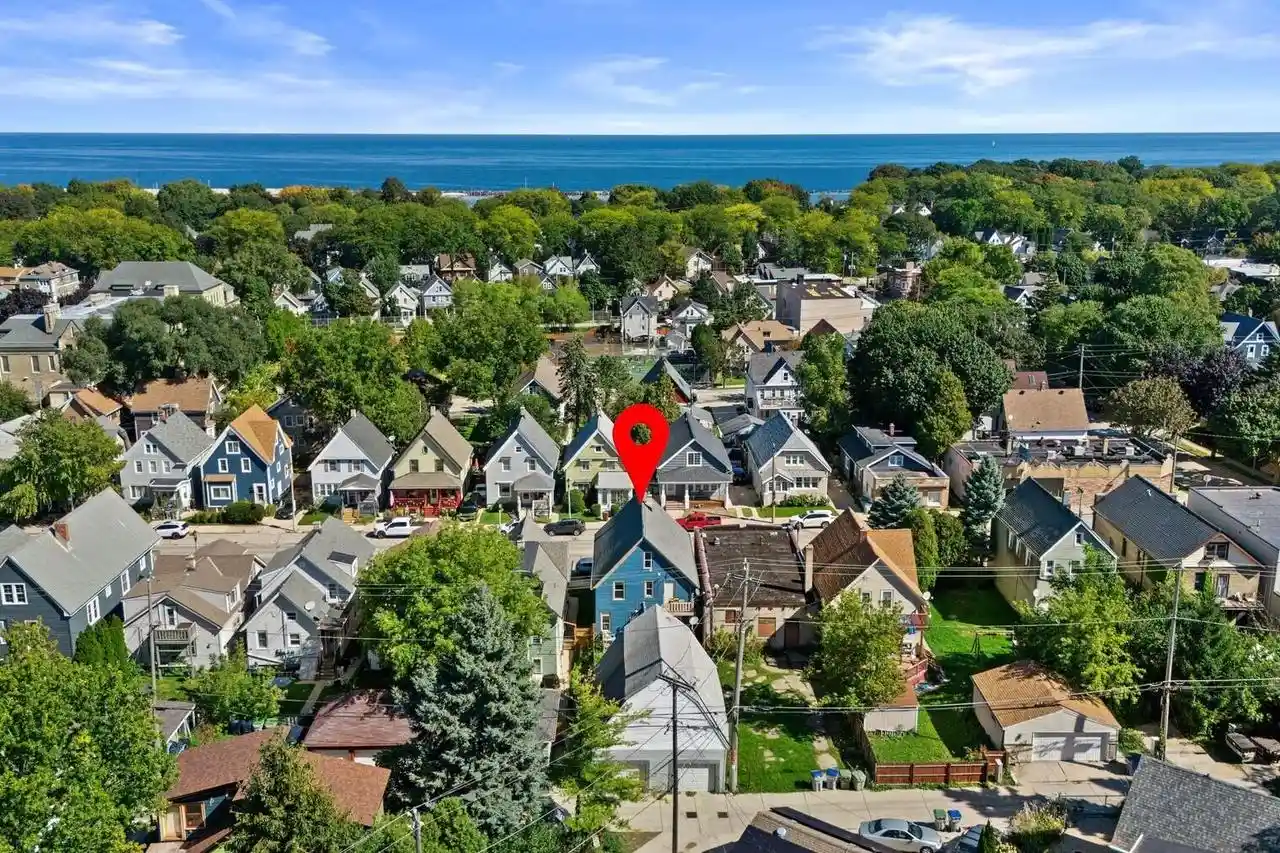 Multi family home for sale at 2975 S Kinnickinnic Ave, Milwaukee, WI 53207 | MLS# 1984274