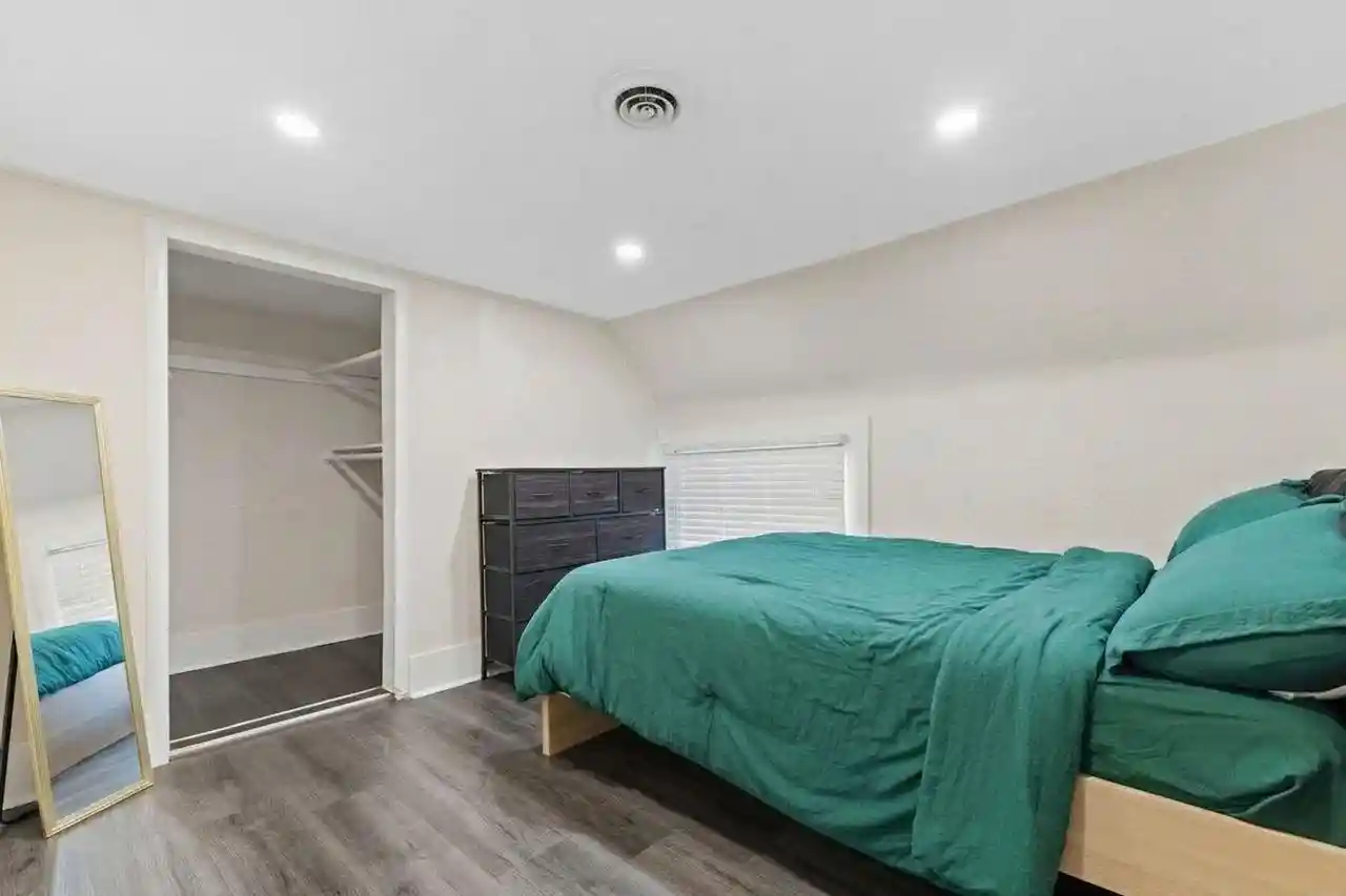 Photo 2 of Multi family home for sale at 2975 S Kinnickinnic Ave, Milwaukee, WI 53207 | MLS# 1984274 | Listing updated on 2026-10-09
