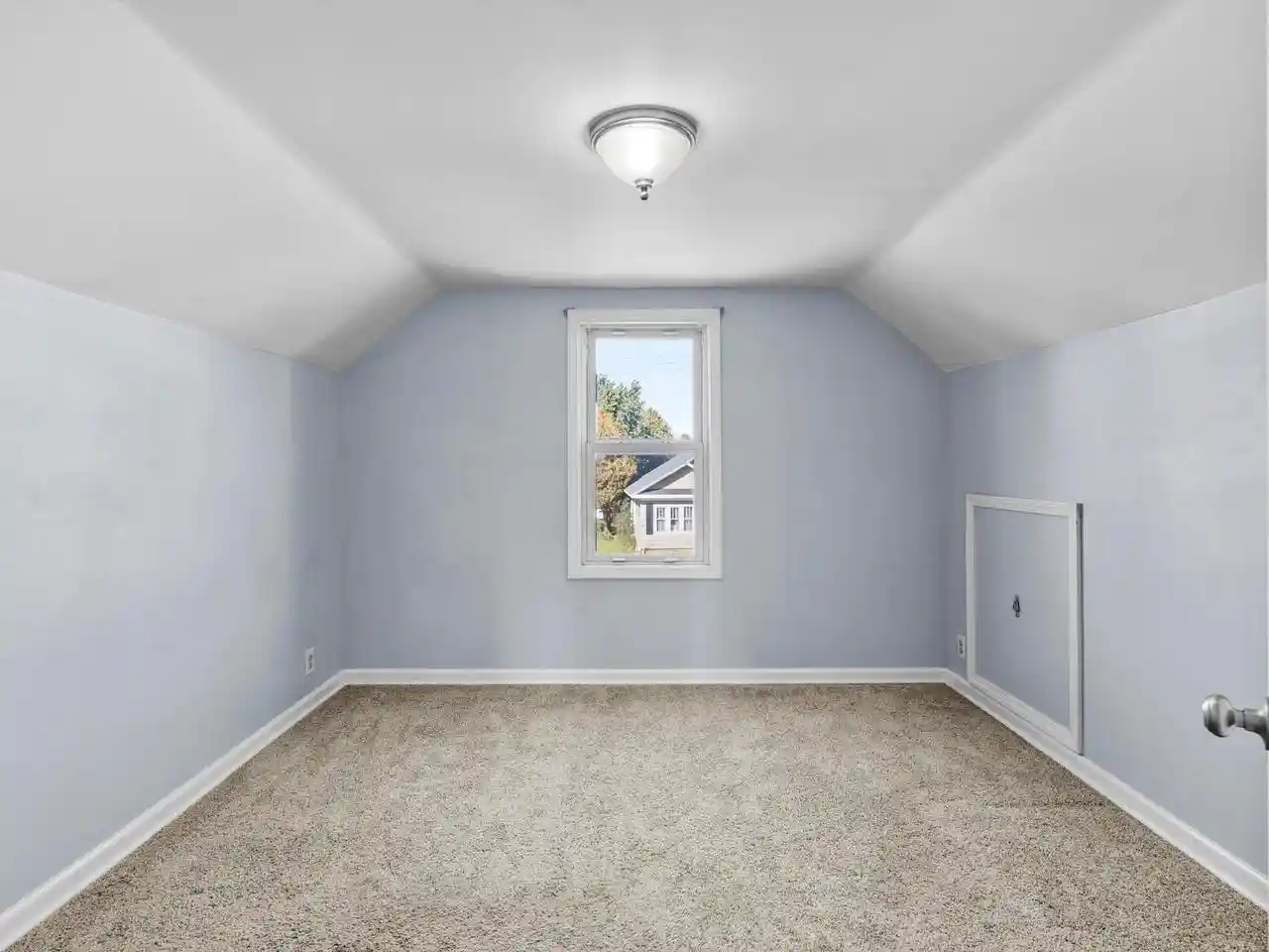 Photo 4 of Single family home for sale at 2413 14th Street, Two Rivers, WI 54241 | MLS# 1984288 | Listing updated on 2026-10-09