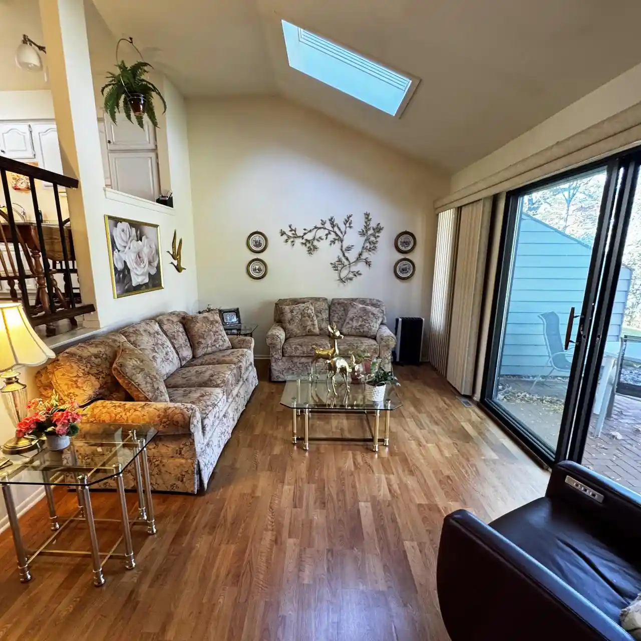 Photo 2 of Condo for sale at 2935 Old Ml Dr, Racine, WI 53405 | MLS# 1984296 | Listing updated on 2026-10-09