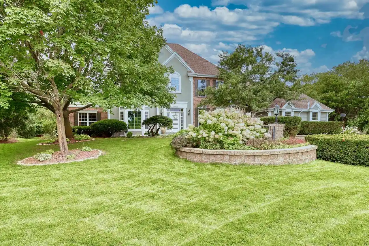 Photo 1 of Single family home for sale at 19865 Foxkirk Ct, Brookfield, WI 53045 | MLS# 1984303 | Listing updated on 2026-10-11