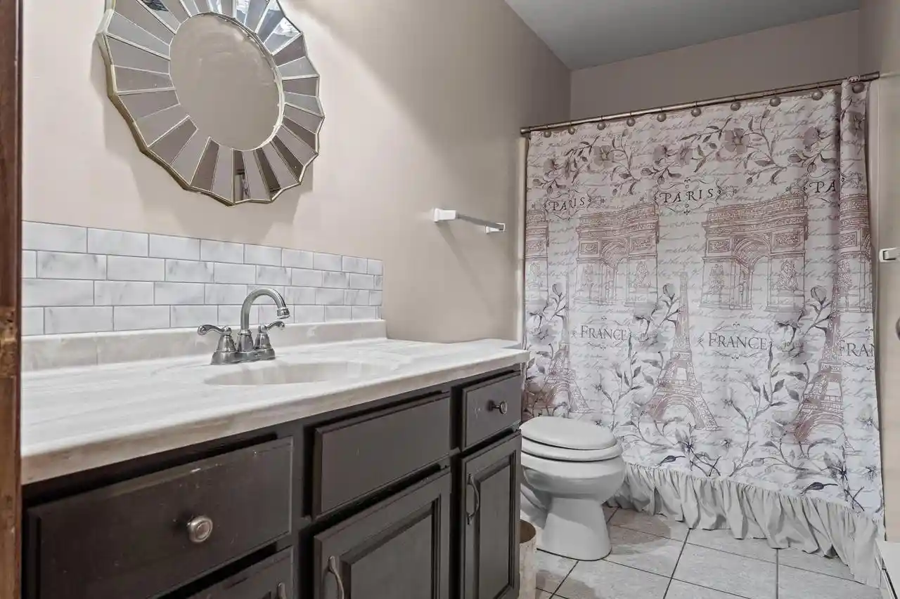 Photo 3 of Single family home for sale at 209 Westview Pl, La Crosse, WI 54601 | MLS# 1984299 | Listing updated on 2026-10-09