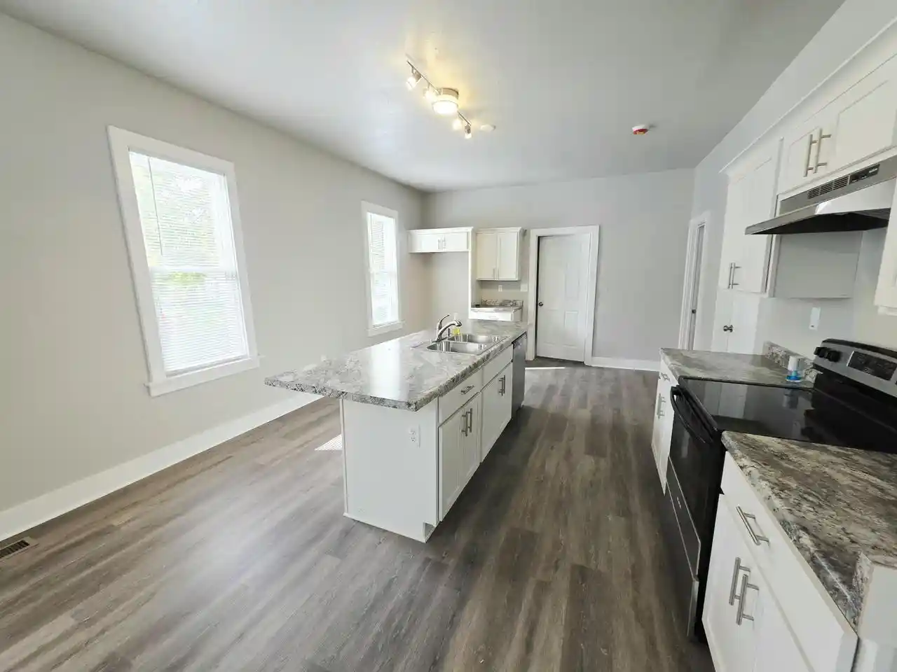Photo 3 of Single family home for sale at 2829 N 17th Street, Milwaukee, WI 53206 | MLS# 1984304 | Listing updated on 2026-10-09