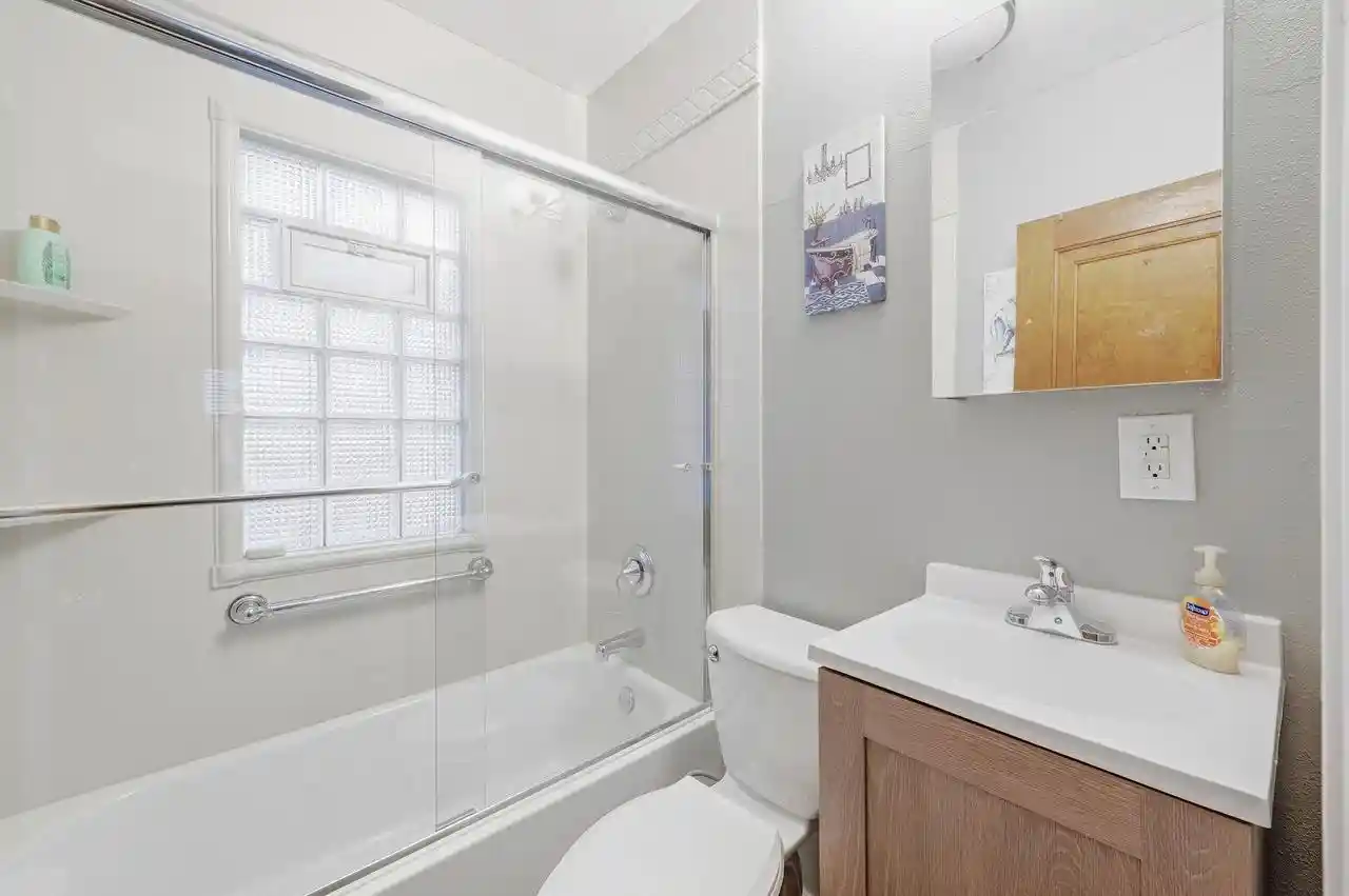 Photo 4 of Single family home for sale at 5076 N 47th Street, Milwaukee, WI 53218 | MLS# 1984310 | Listing updated on 2026-10-09