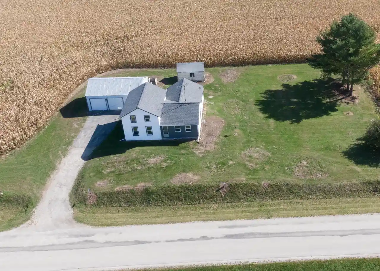 Photo 1 of Single family home for sale at N3089 E Rock River Rd, Waupun, WI 53963 | MLS# 2034427 | Listing updated on 2026-10-09