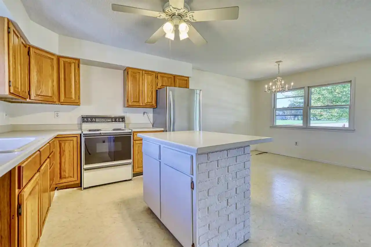 Photo 3 of Single family home for sale at 722 S Jefferson St, Cuba City, WI 53807 | MLS# 2034432 | Listing updated on 2026-10-10