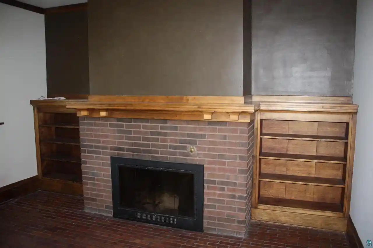 Photo 2 of Single family home for sale at 415 3rd Avenue, Eau Claire, WI 54703 | MLS# 6128424 | Listing updated on 2026-10-10